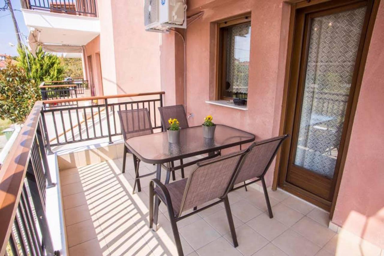 Nea Roda Apartments Ngoại thất bức ảnh